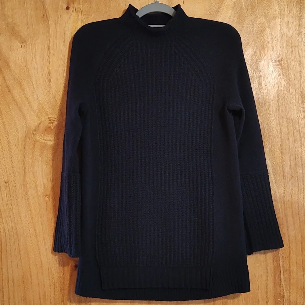 J. Crew Women's Ribbed Knit Fisherman's Sweater Navy 100% Wool Funnel Neck Sz XS